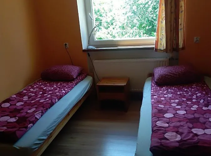 Pod Fortami Rezort *