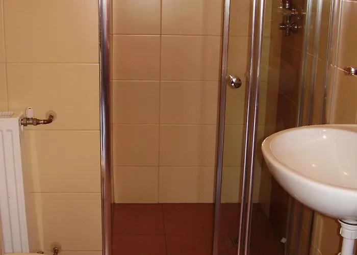 Pod Fortami Rezort *